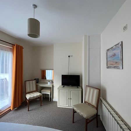 The Prince Of Wales Hotel St Ouen's Zewnętrze zdjęcie