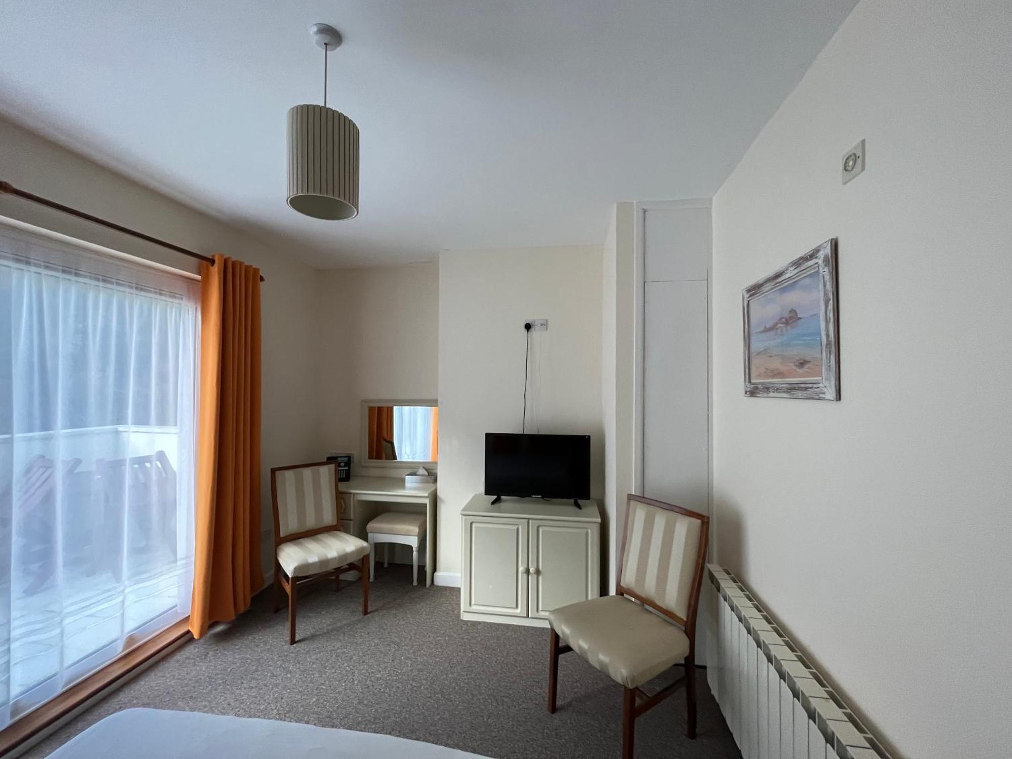 The Prince Of Wales Hotel St Ouen's Zewnętrze zdjęcie